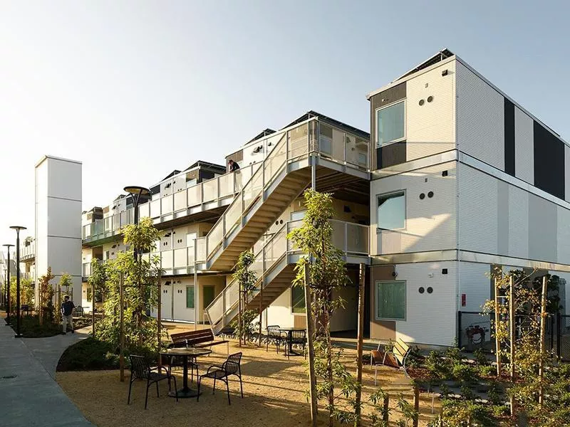 Cur Elige Container Homes pro Next Project?